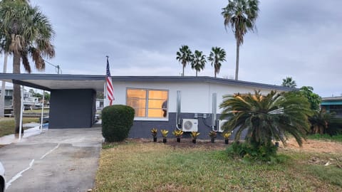 Property building, Day
