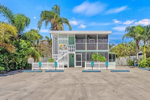 Mandevilla - U House in Siesta Beach