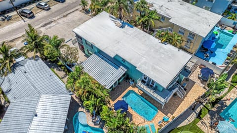 Mandevilla - U House in Siesta Beach