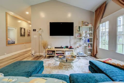 The Little Villa - 2Bed 1Bath Private Suite Villa in Bristol