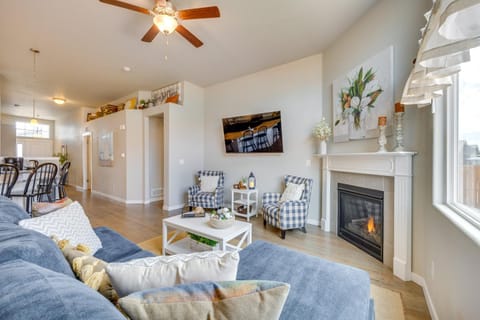 Stunning Peyton Retreat with Game Room, Private Yard House in Black Forest