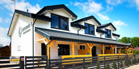 Property building, Day