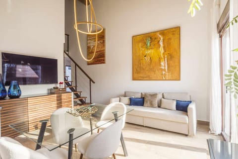 Living room, Seating area