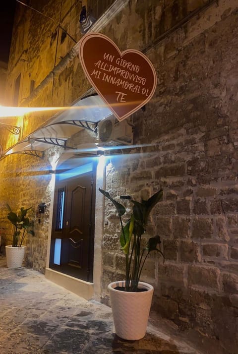 Facade/entrance, Property logo or sign, Certificate/Award