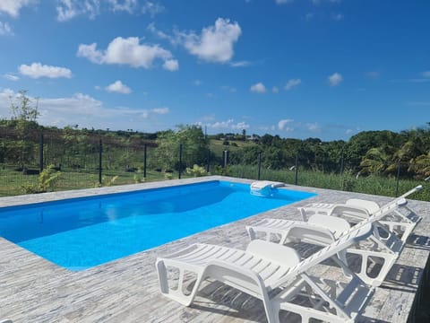 Natural landscape, Swimming pool, sunbed