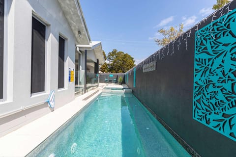Pool view, Swimming pool
