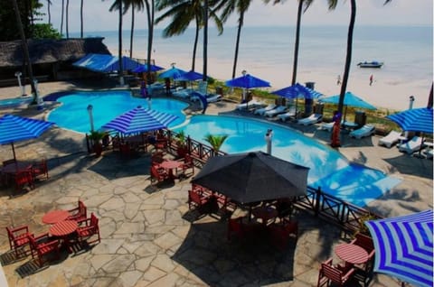 Balcony/Terrace, Sea view, Swimming pool, sunbed