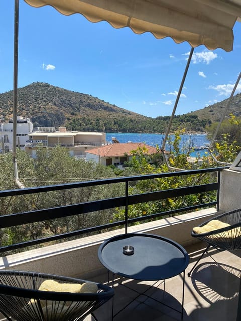 The Lemon Breeze Studio Apartment in Argolis, Greece