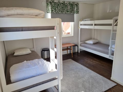 Property building, Bedroom, bunk bed