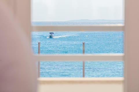 Day, Sea view