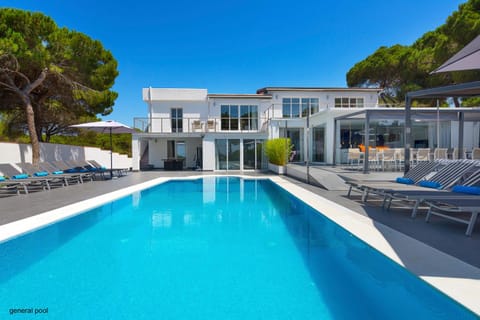 VILLA SIEMPRE DOMINGO MARBELLA Villa in Marbella