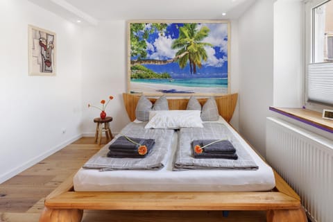 Living room, Bedroom
