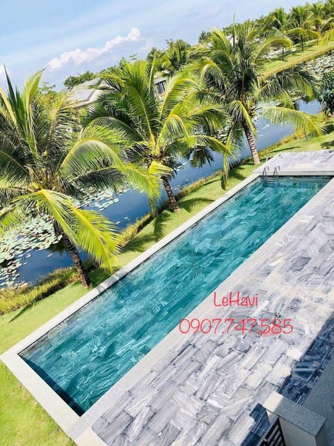 Day, Natural landscape, Garden, Garden view, Pool view, Swimming pool