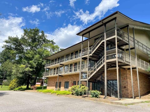 Hillside Lodge Motel in Lake Junaluska