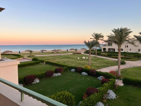 Property building, Garden view, Sea view