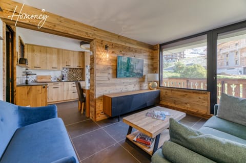 Living room, kitchen