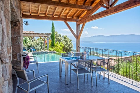 Patio, Day, Summer, Garden, Balcony/Terrace, Photo of the whole room, Decorative detail, Dining area, On site, Mountain view, Pool view, Sea view, Swimming pool