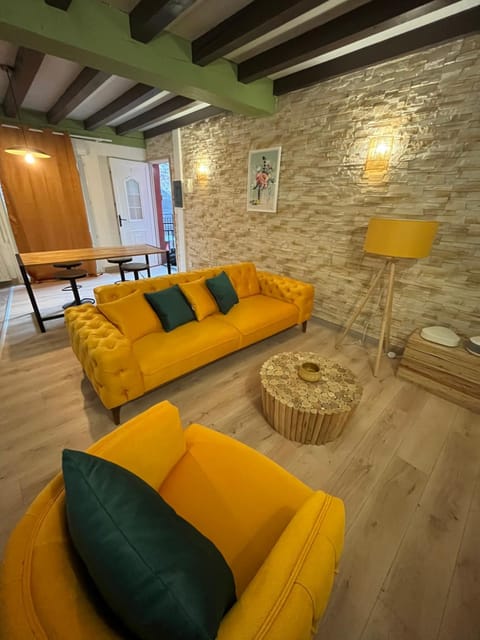 appart hôtel le 8 LE DUPLEX Apartment in Bourgogne-Franche-Comté