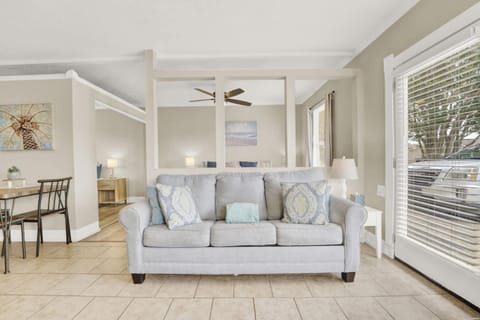 Luxe Guest Suite Near The Emerald Coast of PCB House in Lynn Haven