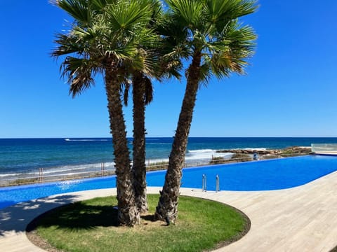 Natural landscape, Garden, Beach, Sea view, Swimming pool, Swimming pool