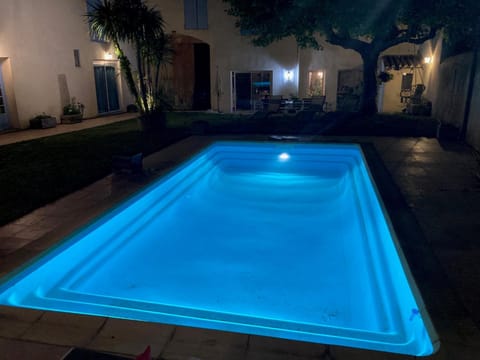 Night, Pool view