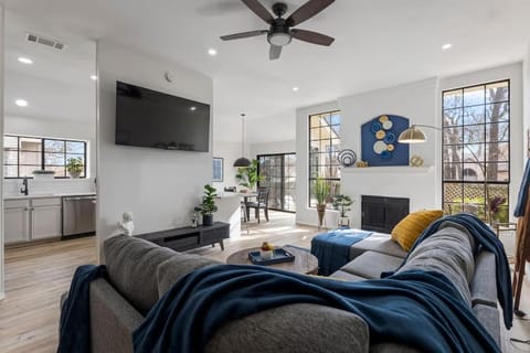 The Bonnie - 5 Bed Near Everything House in Cedar Park