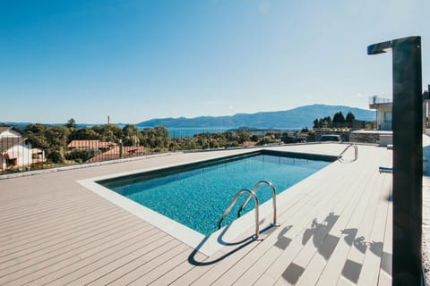 Swimming pool, Swimming pool