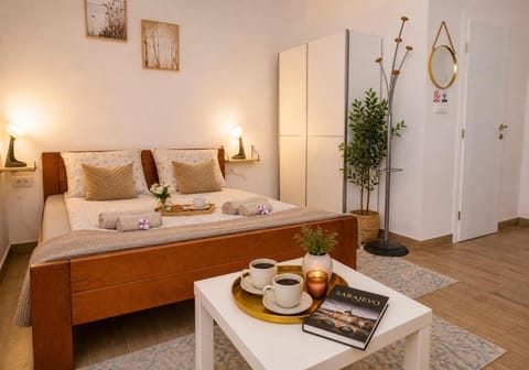 Living room, Photo of the whole room, Bedroom