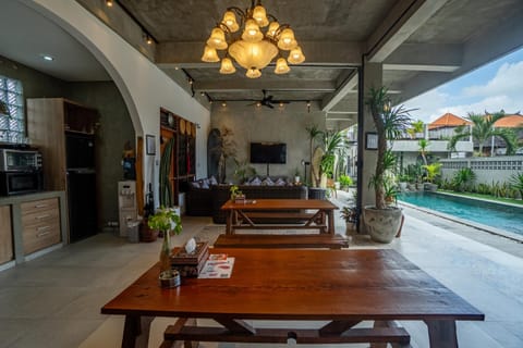 Living room, Seating area, Swimming pool, kitchen
