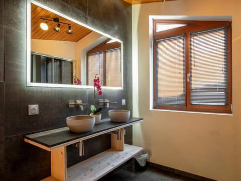 Chalet d'exception à Avoriaz pour 12 pers, 6 chambres, sauna et petit-déjeuner inclus - FR-1-314-97 Chalet in Avoriaz