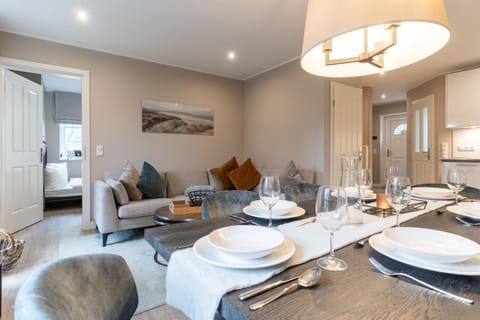 Summer Diek Reetdachhaus Summerdiek 11 House in Sankt Peter-Ording