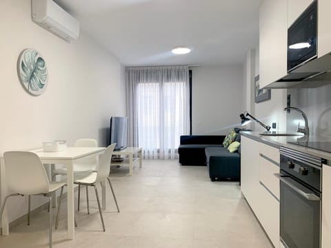 Living room, Dining area, Communal kitchen