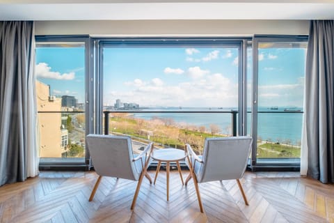 Day, Natural landscape, View (from property/room), Seating area, Sea view