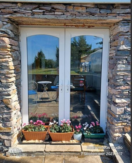 Teach Beag, Gortaforia, Kells, V23 N978 Apartment in County Kerry