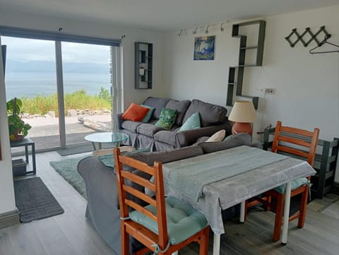 Teach Beag, Gortaforia, Kells, V23 N978 Apartment in County Kerry