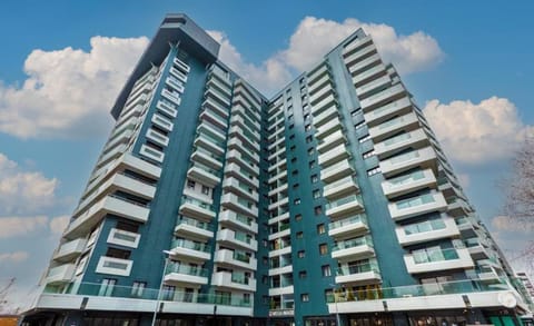 Property building, Day, City view