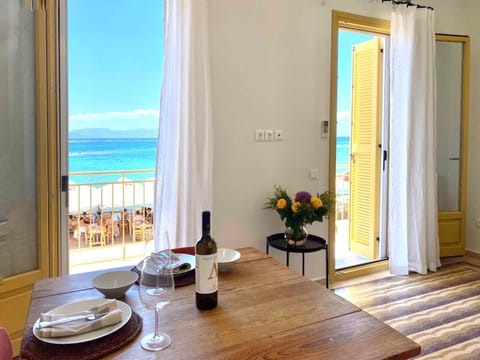 View (from property/room), Balcony/Terrace, Seating area, Dining area, Beach, Sea view