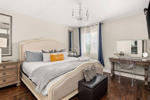 Riverfront 786 House in East Nashville