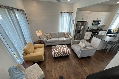 Vibe 831 House in East Nashville