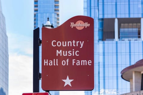 Vibe 831 House in East Nashville