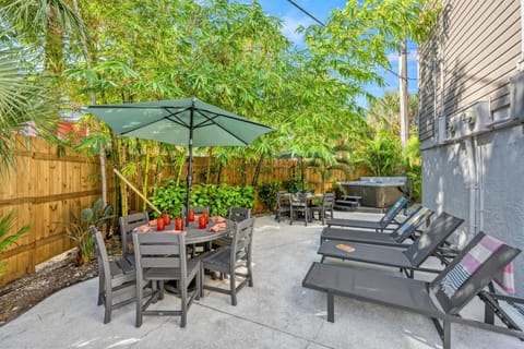 Casa De Siesta House in Siesta Beach