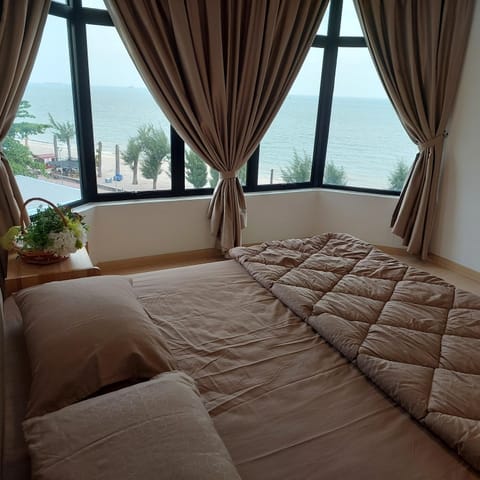 Bedroom, Sea view