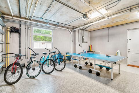 The Big Kahuna House in Siesta Beach