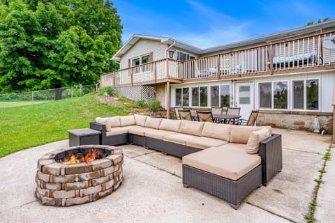 Fontano Casa House in Lake Michigan Beach