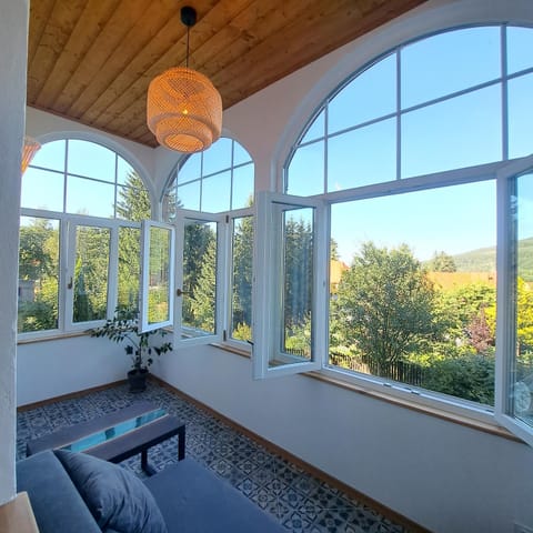 Natural landscape, Balcony/Terrace, Seating area