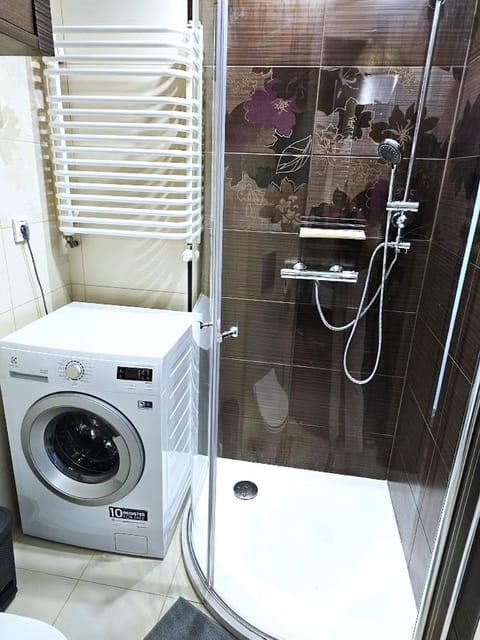 Mieszkanie 6-osobowe Kraków przy pływających basenach Zakrzówek Apartment in Krakow