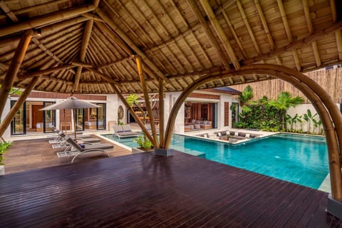 Fitness centre/facilities, Pool view