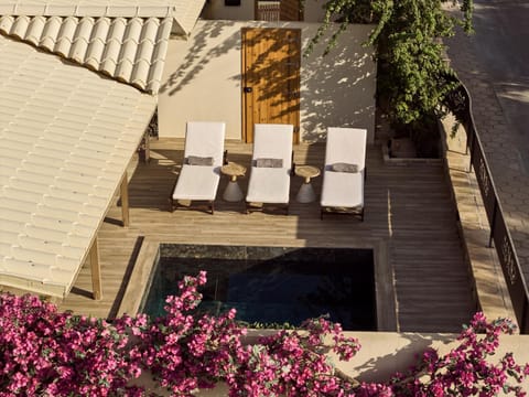 Patio, Seating area, Garden view, Pool view, Swimming pool, sunbed