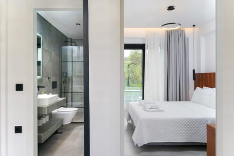 Bathroom, Photo of the whole room, Bedroom