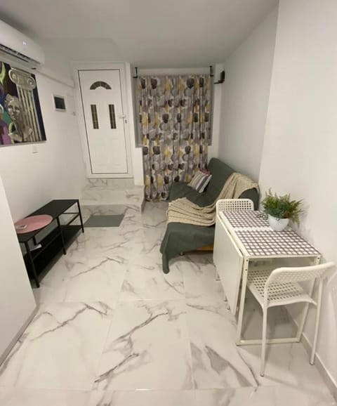 Nirvana Comfort Apartaments 3 Apartment in Thessaloniki